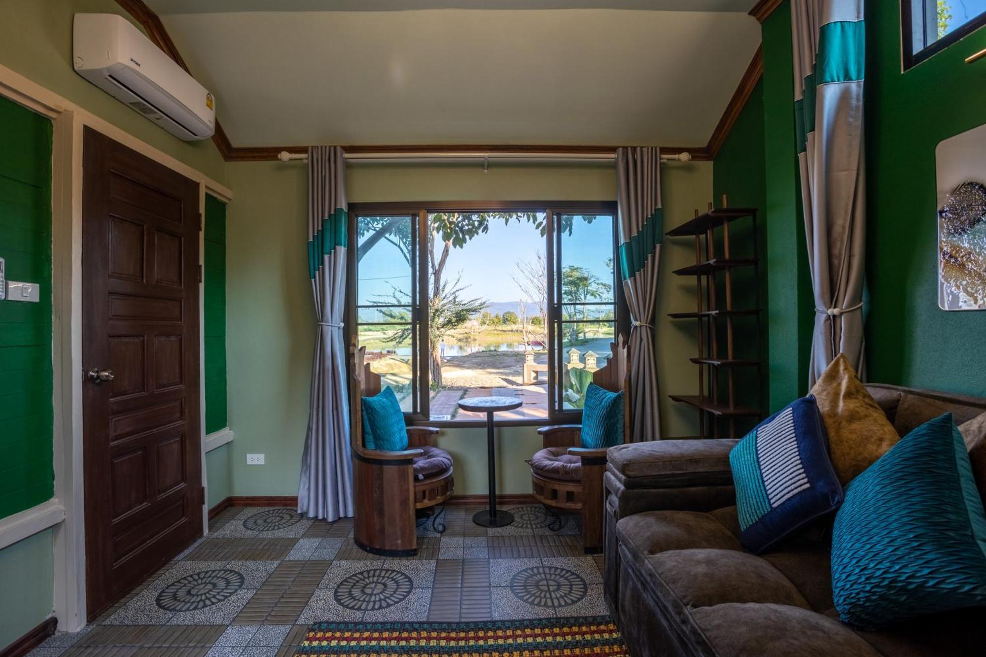 Mana-An Lake Hill Resort มานาอันเลคฮิลล์รีสอร์ต Chiang Mai Exteriör bild
